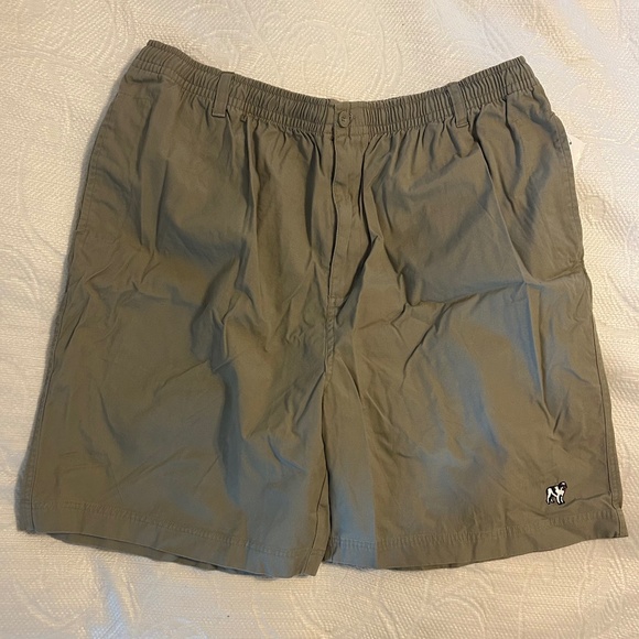 NWT | Men’s Bog Dogs Green Drawstring Shorts | Size‎ XL - Picture 1 of 8